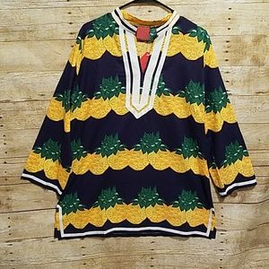Tracy Negoshian Pinapple top